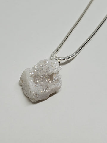 White Druzy 01